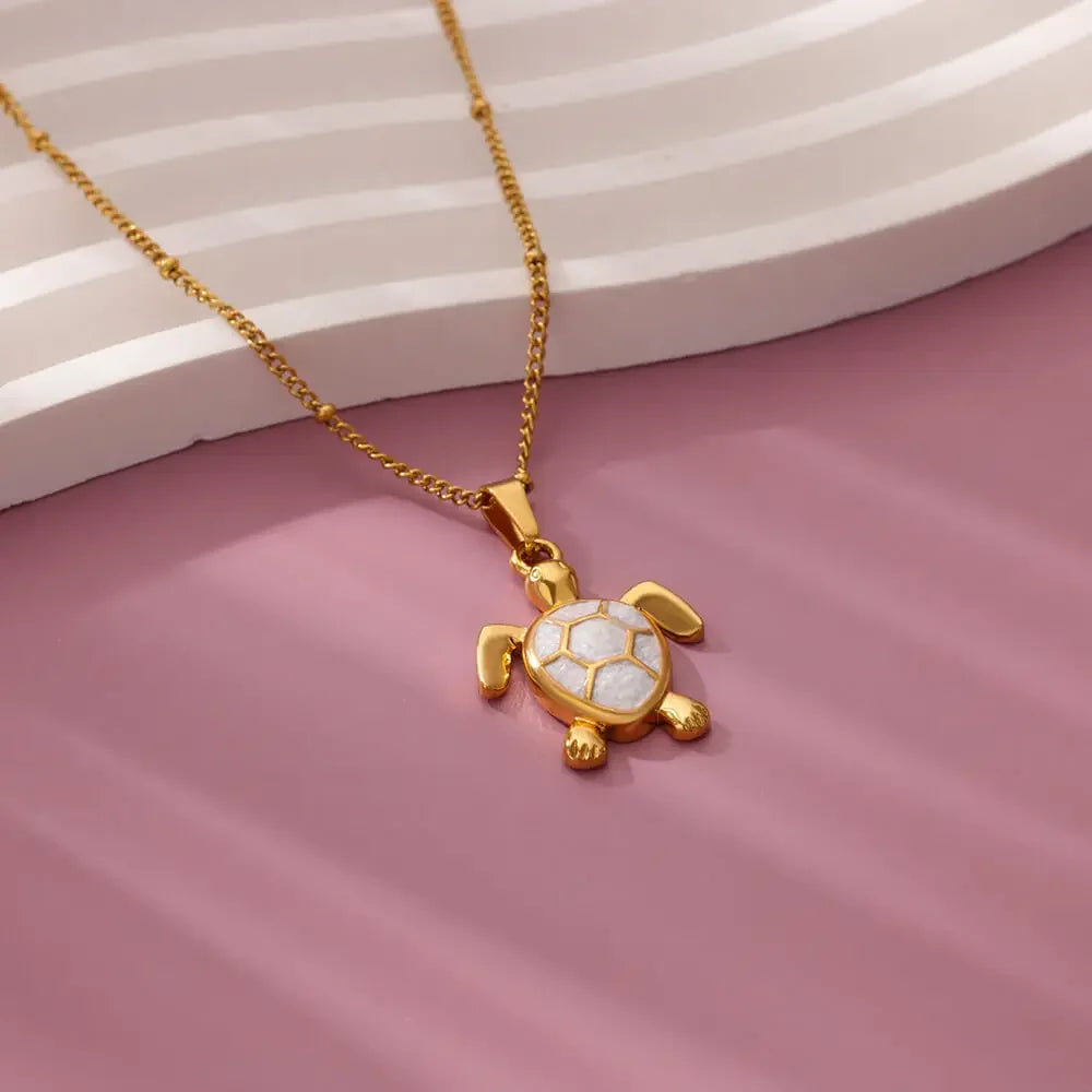 Collier Tortue de l'océan